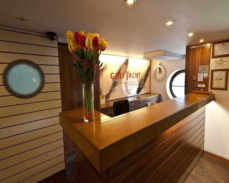 Rohan Boat Praha Bagian luar foto