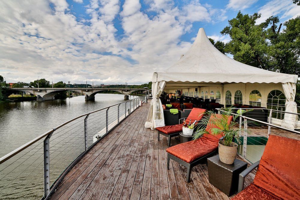 Rohan Boat Praha Bagian luar foto
